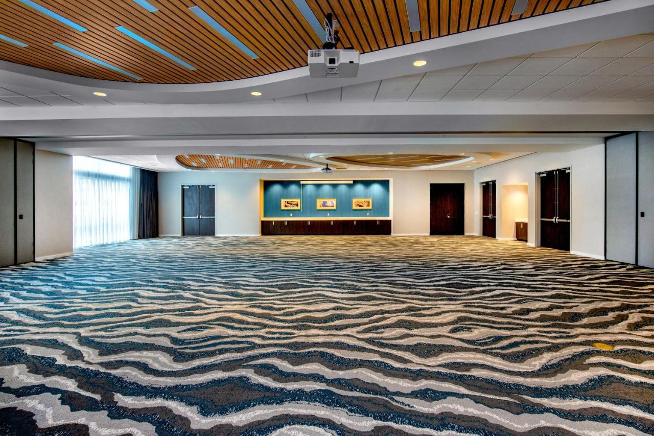 Springhill Suites By Marriott Boston Logan Airport Revere Beach Exterior foto